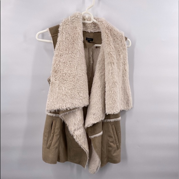 Quinn Faux Suede Waterfall Collar Vest S - Picture 2 of 13